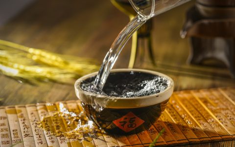 古法匠心融合现代科技提升出酒率，转型升级先锋企业就看九江双蒸