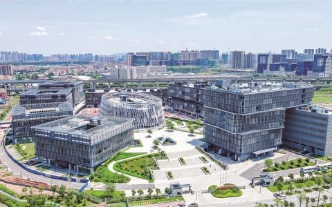 三山显示制造装备产业园：依托季华实验室 助推国产屏崛起