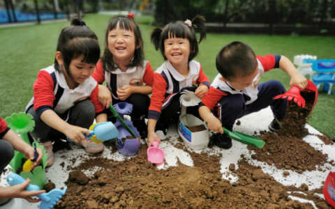 明确了！子女3周岁以内，父母每年各享10日假期